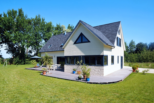 Maison-bois-massif