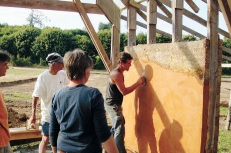 Formation et mise en pratique de l'écoconstruction