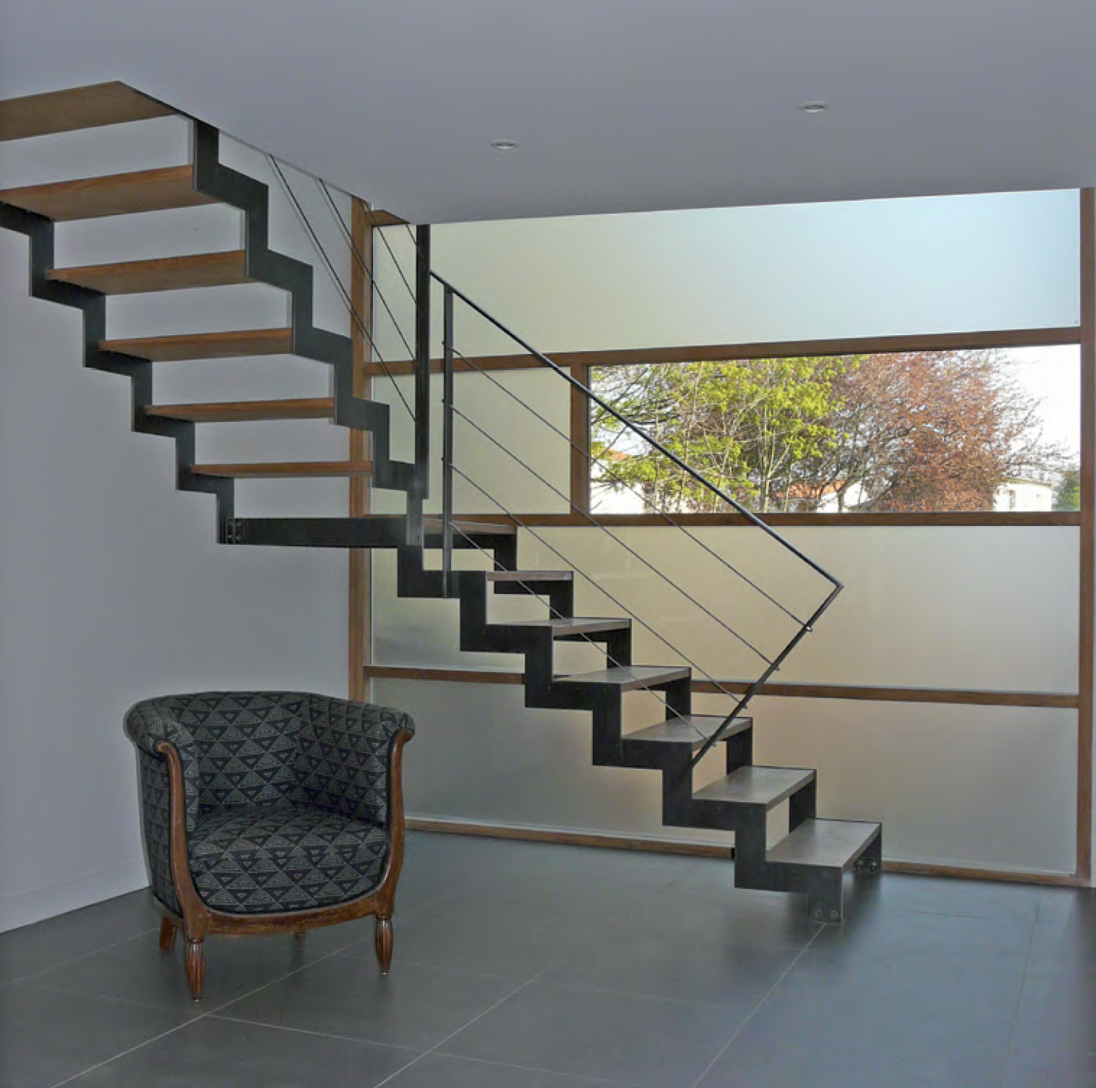 Intérieur de la maison en bois 